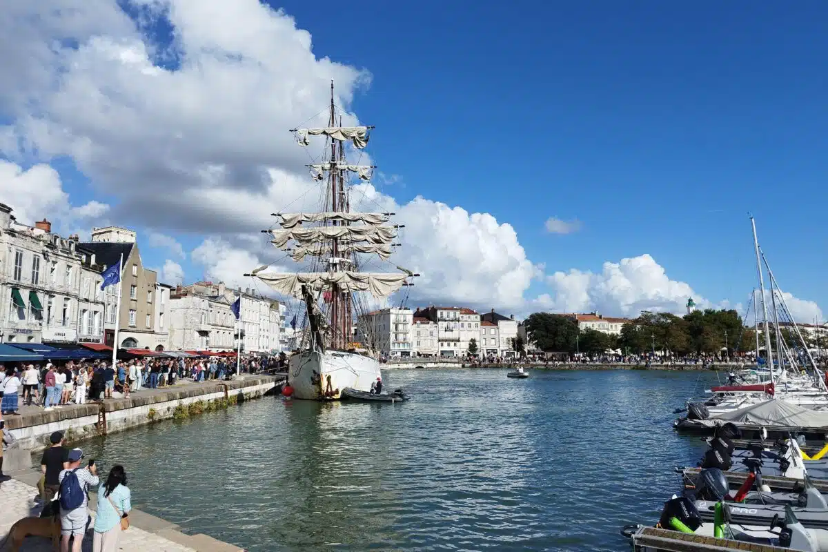 bateau port